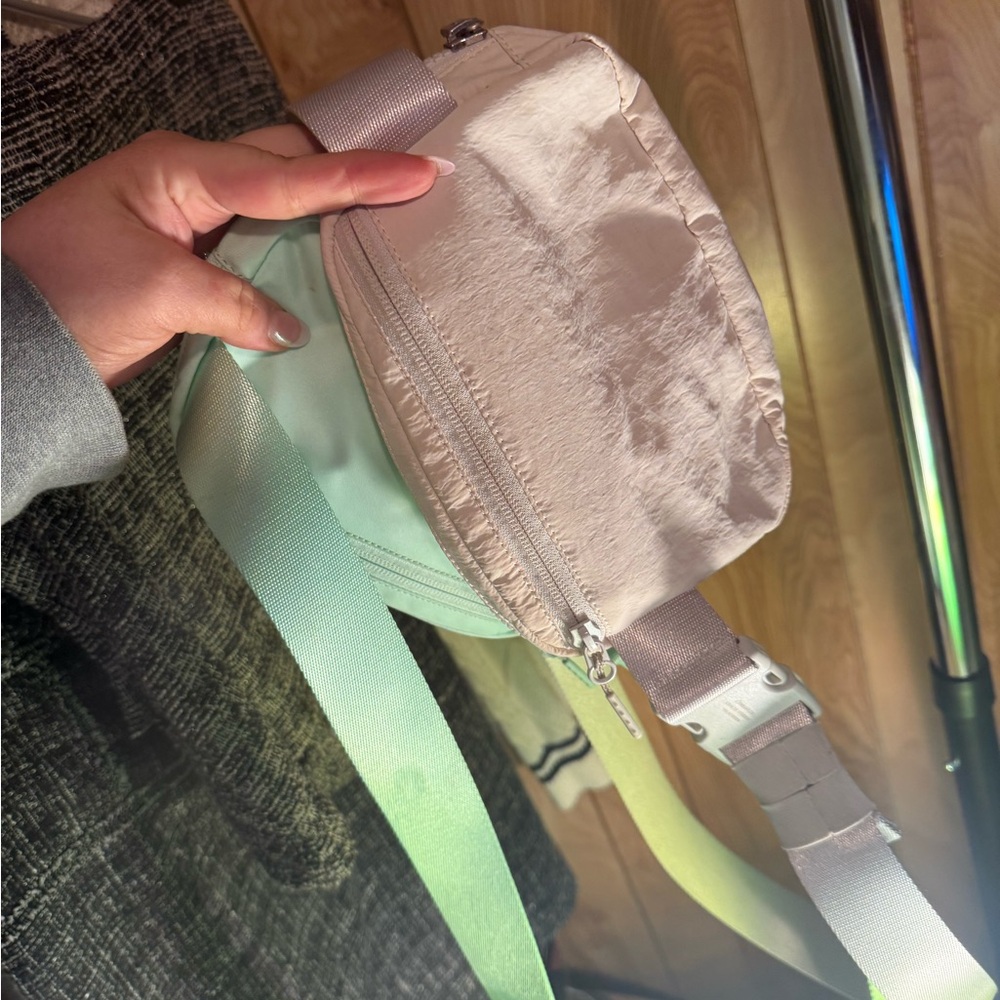lululemon athletica Light Green and Beige Crossbody Bag - Picture 2 of 2